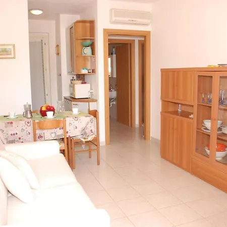Διαμέρισμα Camomilla Porto Azzurro